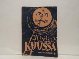 Kuussa - Pakinaa Kuun (Pelakuun) menneisyydestä ja nykyisyydestä