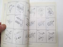 Suzuki GSX1100Z / GSX1100EZ parts catalogue -varaosaluettelo