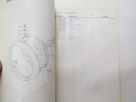 Suzuki DR125S, DR125SZ, DR125SD parts catalogue -varaosaluettelo