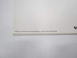 Volvo 440 1990 -myyntiesite / sales brochure