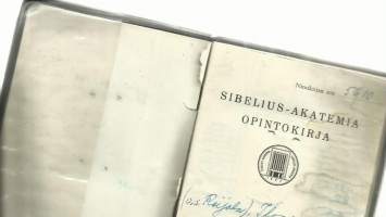 Sibelius Akatemia opintokirja 1965 -68  - todistus