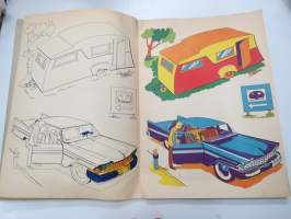 Värityskirja, autoja - kannessa Ford Mustang -colouring book