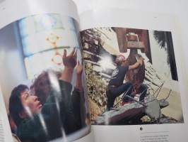 The 1989 San Francisco Bay Earthquake - Portraits of Tragedy and Courage -San Franciscon maanjäristys - kuvakirja