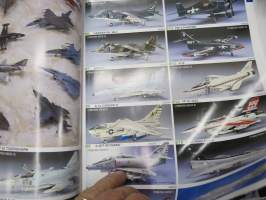 Hasegawa 2004 Catalogue