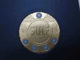 Gulf 50 - Since Spindletop - A Human story of Gulf´s first half-century -Gulf Oil 50 vuotta historiikki