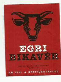 Egri Bikaver    /  viinietiketti, viinaetiketti