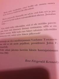 On aika muistella / Rose Fitzgerald Kennedy P. 1974