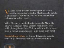 Phenomena - Ennustuksen valitut