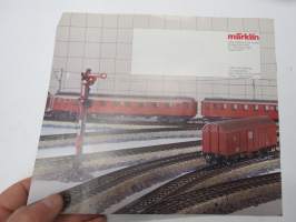 Märklin H0 Svenska modeller från Märklin 1984/85 -katalog / swedish models of Märklin