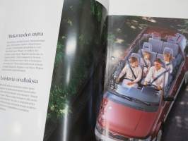 Mitsubishi Space Wagon 1998 -myyntiesite / sales brochure