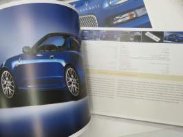 Maserati Quattroporte, Cuopé Cambiocorsa, Coupé GT, Spyder Cambiocorsa &amp; Spyder GT, Gransport, MC12 2005 -myyntiesite / sales brochure