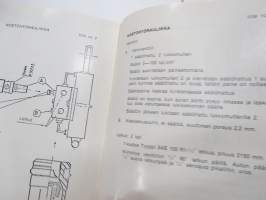 Hokke lumiaurojen  käyttö- ja huolto-ohjeet -operator´s  and service manual for snow plough