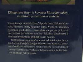 Kivestä ja puusta - Suomen linnoja, kartanoita ja kirkkoja