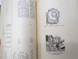 Der Grabenbagger BTM (DV-45/7) - A 052/1/107 -juoksuhaudan / suojakaivannon kaivinkone BTM-alusta, käyttöohjekirja / tekniset tiedot / huoltoa -trench digger tank