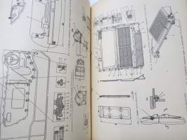 Panzer T72 K 051/3/043 Ersatzteile -panssarivaunu, varaosaluettelo / tank, parts catalog
