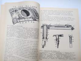 Mittlere Panzer T 55A, und T 55AM2 (ausser Turm, Panzerbewaffnung und Panzerspezialausrüstung) Beschreibung -panssarivaunu, aseistus - varustus, ym. -tank manual