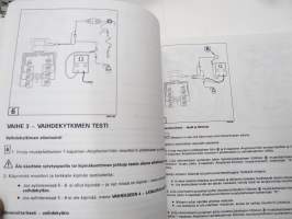 OMC Johnson - Evinrude outboards mallit - 125C, 130, 200, 225, 250, 300 90 LV - Huolto-ohjekirja -service manual in finnish