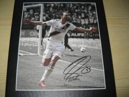 Zlatan Ibrahimovic, Los Angeles Galaxy, MLS, jalkapallo, canvastaulu, koko 20 cm x 30 cm. Tehty 50 numeroitua kappaletta. Hieno esim. lahjaksi.