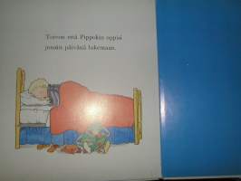 tomi ja pippo  lukevat yhdessä.  vakitan tarjous helposti paketti. ..S ja  M KOKO   19x36 x60 cm paino 35kg  POSTIMAKSU  5e.