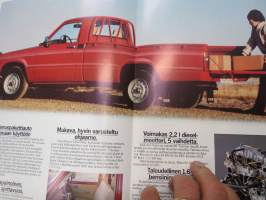 Toyota Hi-Lux -myyntiesite / sales brochure