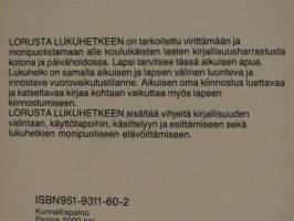 Lorusta lukuhetkeen
