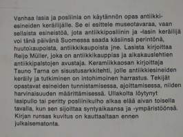 Vanhaa lasia ja posliinia