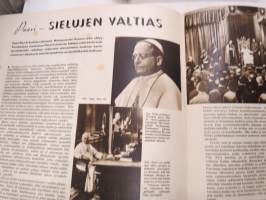 Kuva 1939 nr 4, Hiihtomajoja Helsingin liepeillä, Helmikuun manifesti, Göring &amp; Kustaa, Suurta maailmanteatteria, Paavi - Sielujen valtias, Sonja Henie,  Saint-Cyr