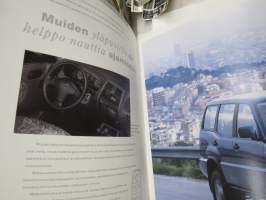Nissan Terrano II -myyntiesite / sales brochure