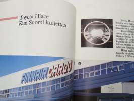 Toyota Mallisto 1989 -myyntiesite / sales brochure