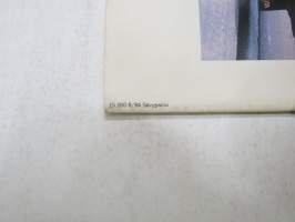 Toyota Crown Super Saloon 2.8i 1985 -myyntiesite / sales brochure