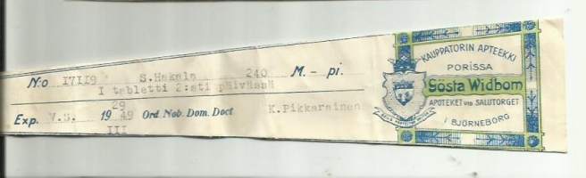 Kauppatorin Apteekki Porissa Gösta Widbom 1949  - resepti signatuuri