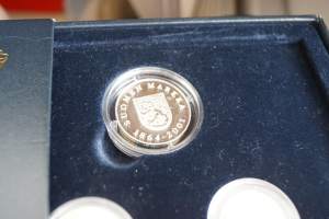 Suomen Rahapajan kiiltolyönti  metallirahat - vuosisarja 2001  II Proof