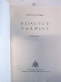 Riisutut naamiot