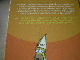 SIMPSON.KORKEAKIRJALLISTA SEIKKAILUJA.  vakitan tarjous helposti paketti. ..S ja  M KOKO   19x36 x60 cm paino 35kg  POSTIMAKSU  5e.