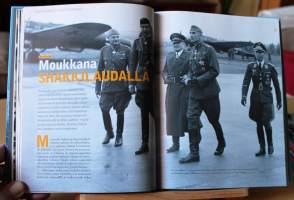 Vaikeita päätöksiä, 2015. Sota-ajan valintoja ja ihmiskohtaloita. Teos kertoo ratkaisevien poliittisten ja sotilaallisten päätösten salatuista taustoista.