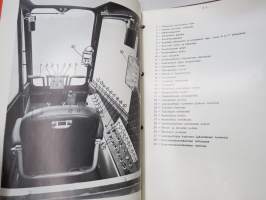 Lokomo A 333 NS autonosturi käyttöohjekirja -mobile crane manual, in finnish