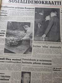 Suomen Sosiaalidemokraatti -lehti kansissa ajalta 1.9.-31.10.1961
