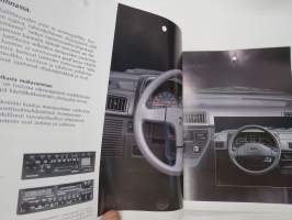 Subaru Justy 4WD -myyntiesite / sales brochure