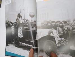 Radio kuuluu kaikille - kaupallisen radion historia Suomessa
