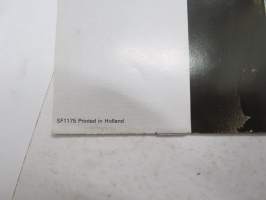 Mazda 818 1976 -myyntiesite / sales brochure