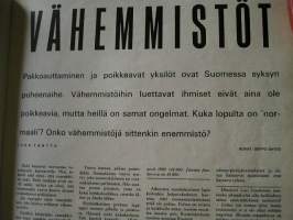 suomen kuvalehti.nr 44 1967  vakitan tarjous helposti paketti. ..S ja  M KOKO   19x36 x60 cm paino 35kg  POSTIMAKSU  5e.