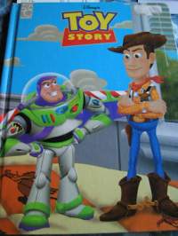 toy story  vakitan tarjous helposti paketti. ..S ja  M KOKO   19x36 x60 cm paino 35kg  POSTIMAKSU  5e.