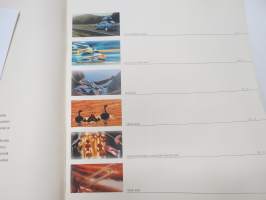 Mitsubishi Carisma 2003 -myyntiesite / brochure