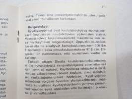 Koululaisautonkuljettajan käsikirja (1971)