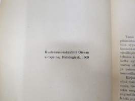 Kansansivistysharrastuksia ulkomailla - kansankirjastoista ja kansanopistoista