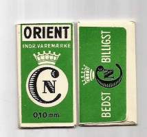 Orient Cn - partateräkääre sisällä partaterä