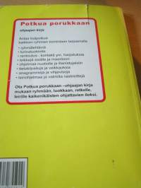 potkua porukkaan.  vakitan tarjous helposti paketti. ..S ja  M KOKO   19x36 x60 cm paino 35kg  POSTIMAKSU  5e.