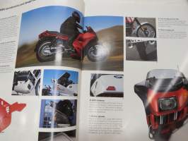 BMW Motorcycle Equipment 1997 -moottoripyörien varusteiden ja tarvikkeiden myyntiesite englanniksi