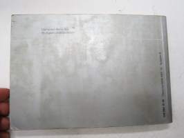 Mercedes-Benz 1222, 1417, 1717, 1922, 2420, 2629, 3229 mallit eri variaatioineen -käyttöohjekirja