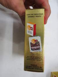 Sunsweet Large California Prunes -avaamaton tuotepakkaus arviolta 1970-luvun alusta, hinta ollut 2,86 mk